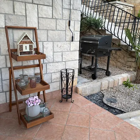 Coccolina, With Private Hot Tub, Breathtaking Views And Free Parking, Bookable Year Round, Also Take A Look At Our Flat * Rabac