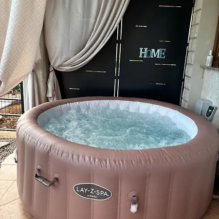 Coccolina, With Whirlpool, Breathtaking View And Parking, Bookable Year Round