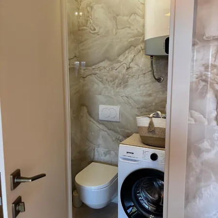 Apartment Coccolina, With Whirlpool, Breathtaking View And Parking, Bookable Year Round