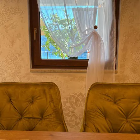 Apartamento Coccolina, With Private Hot Tub, Breathtaking Views And Free Parking, Bookable Year Round, Also Take A Look At Our Flat